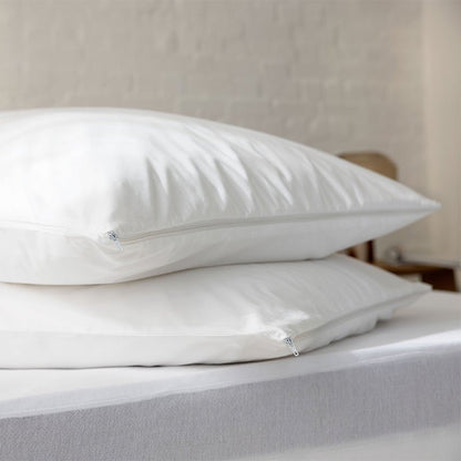 Die Zudecke Luxury Cotton Quilted Pillow Protector - Down & Cotton